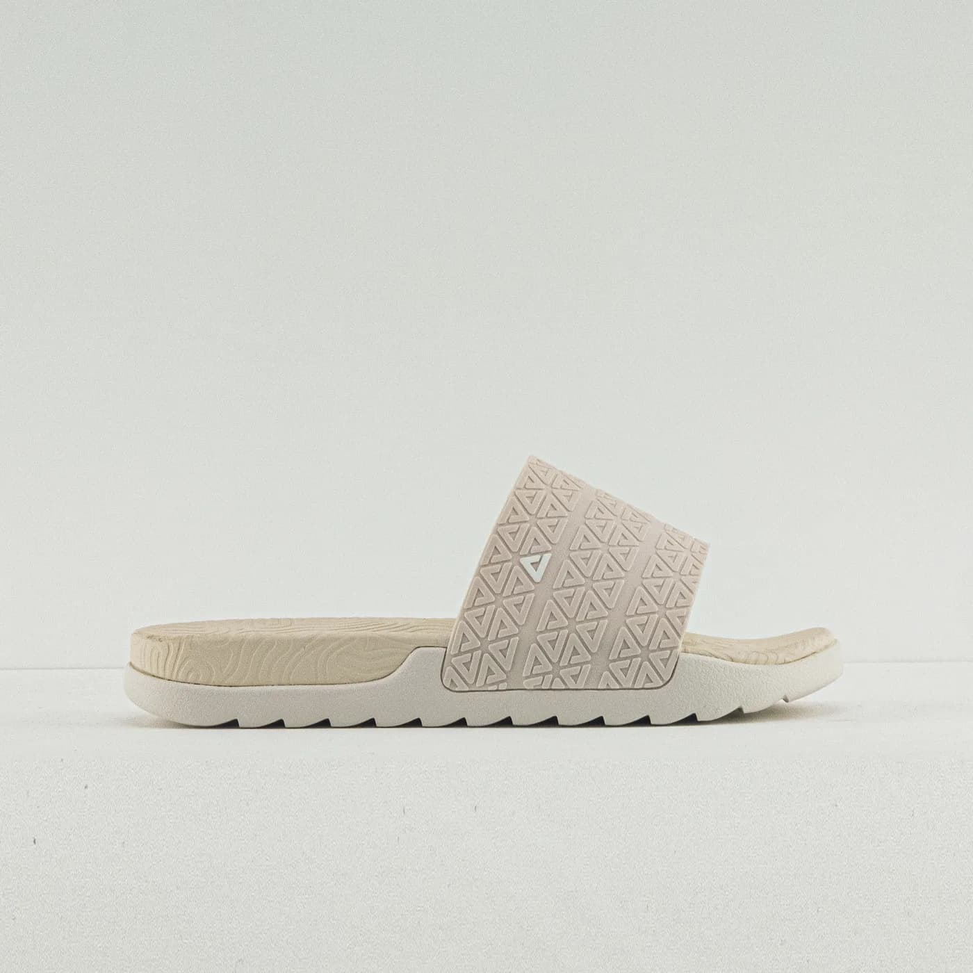 Peak Slippers Canvas White - vue 1