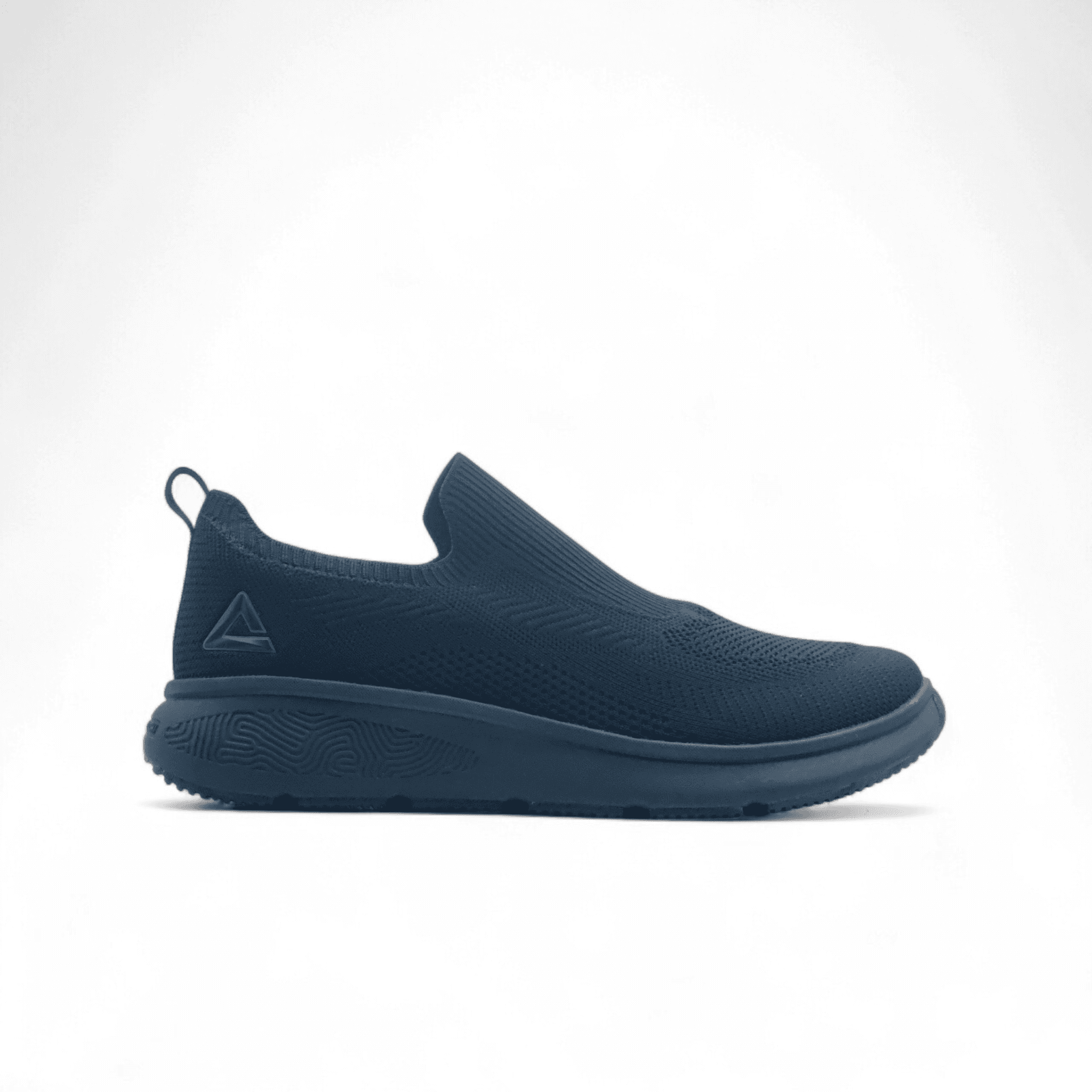 Peak Slip On All Black